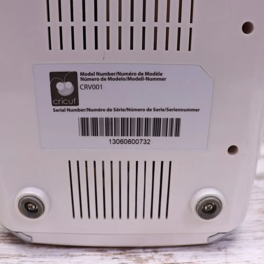Cricut Personal Electronic Cutter Machine CRV001 Power Supply & George Cartridge